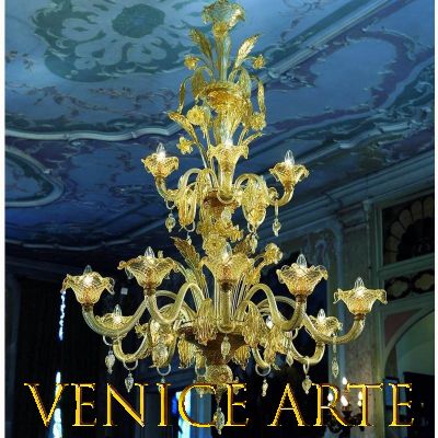Versailles - Lustre en verre de Murano